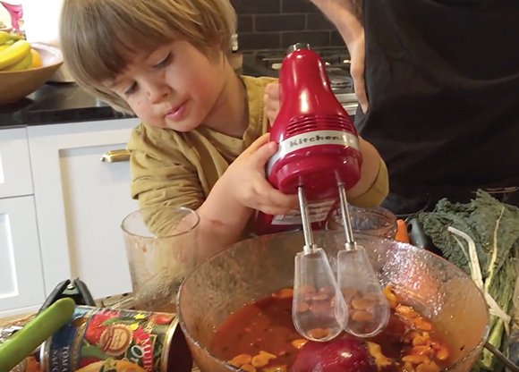 Misha Collins as his kids Maison and West  - a thread