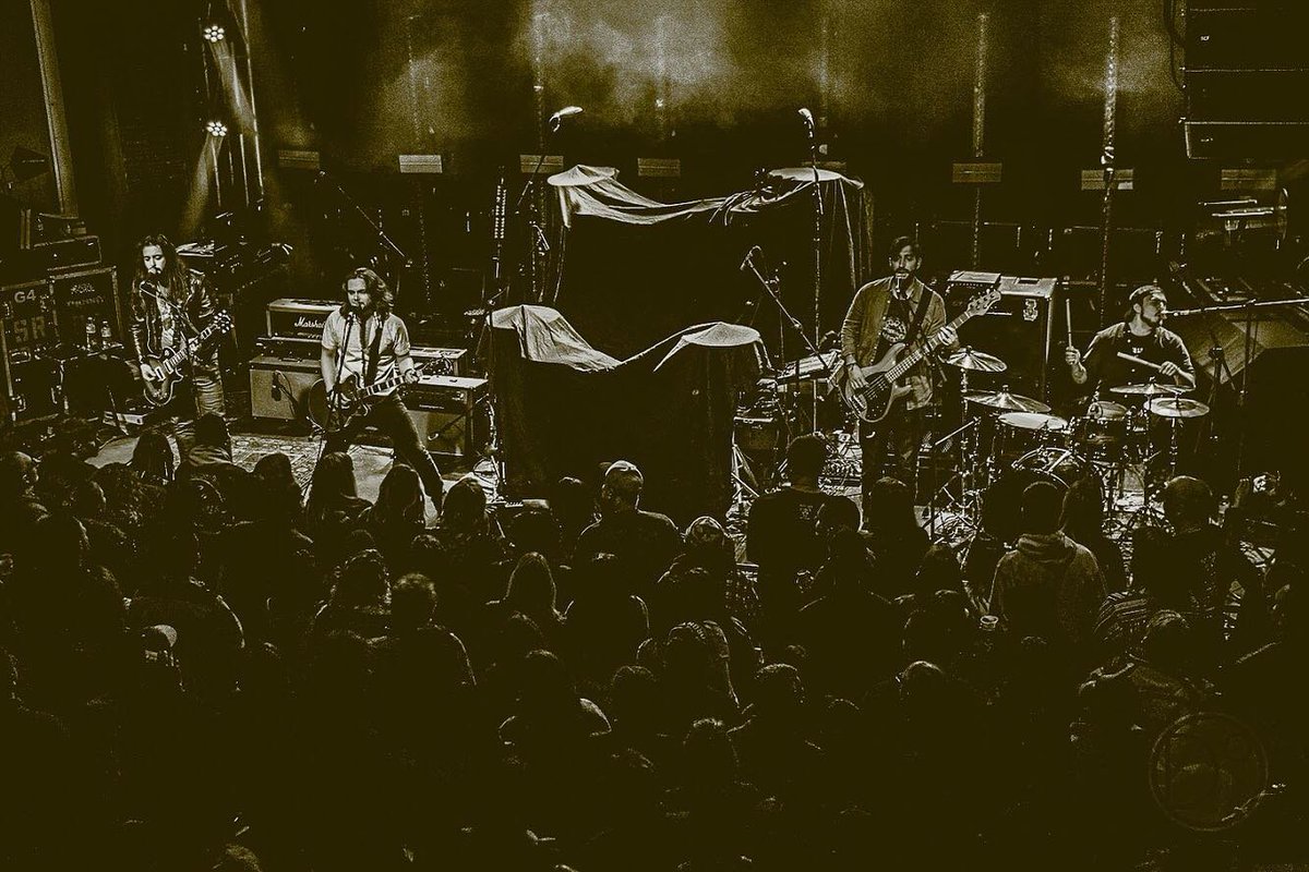 NCRinNA's tweet photo. 2020 New Rock Band Singles Rewind:

Drop Top Alibi @drop_top_alibi release (Not Your Average) Sunday Morning #NotYourAverageSundayMorning #DropTopAlibi #NewRock #Rock 

🎧https://t.co/WuH5Uba7VR https://t.co/iPULlQntJq