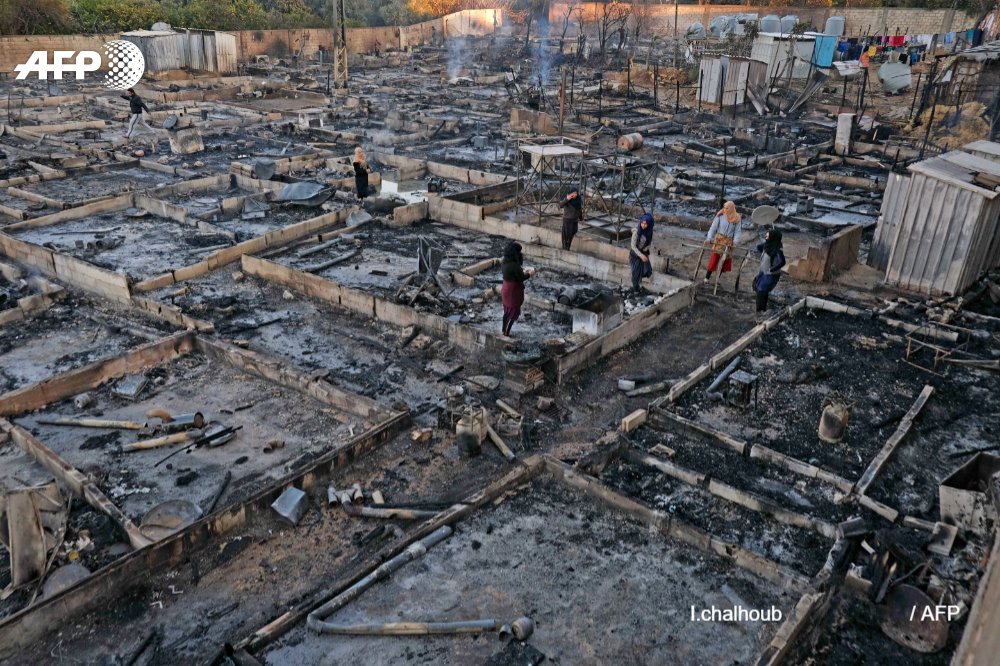 HashemOsseiran's tweet photo. #UPDATE via @AFP on torched refugee camp in north #Lebanon's #Miniyeh region:
- Six #Syrians &amp; 2 Lebanese arrested over "personal dispute" that led latter to torch tents: army 
- More than 370 camp residents now in temporary shelters: UNHCR
- At least 4 Syrians taken to hospital https://t.co/ausnhZXChO