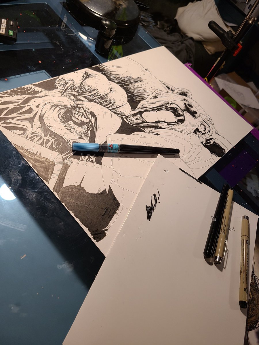 bryansilverbax's tweet photo. My current view.
#inprogress #workinprogress #penandink #coverart #grinding #slingingink #comicbooks #staycreative #drawsomething #silverbax https://t.co/QbsGFEAiTm