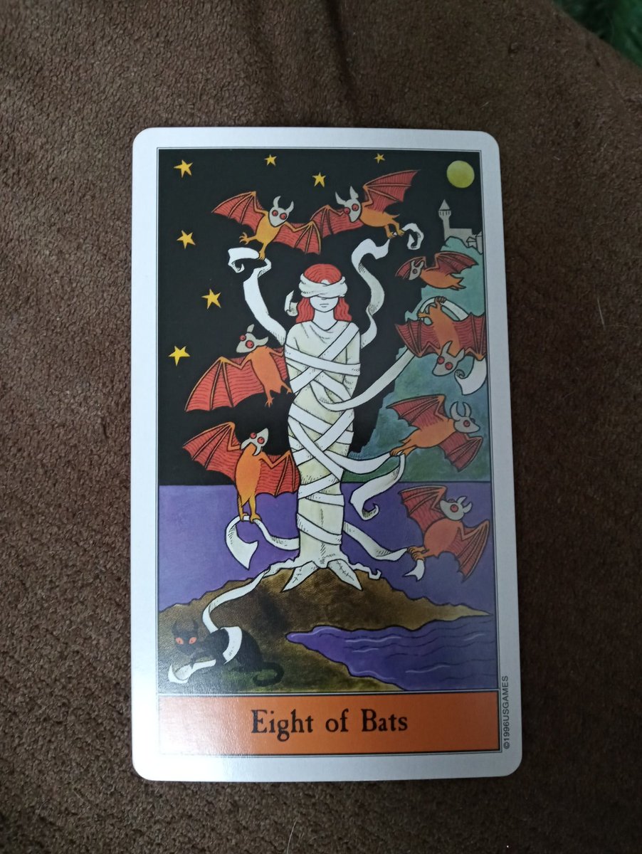 tigerlex333's tweet image. Follow the black cat.
Halloween Tarot Deck.
Eight of Bats
You are wrapped up in too many things. It is time to simplify your projects. Take them on one-by-one until each is done. Don't add anything new until then.
#toomanyprojects #simplifyyourlife