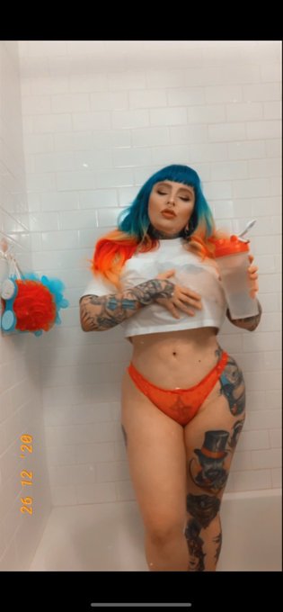 Wet 💦 wet https://t.co/BWMZXGmXBg<a href="/tag/mvsales"class="tags"><span>#mvsales</span></a>