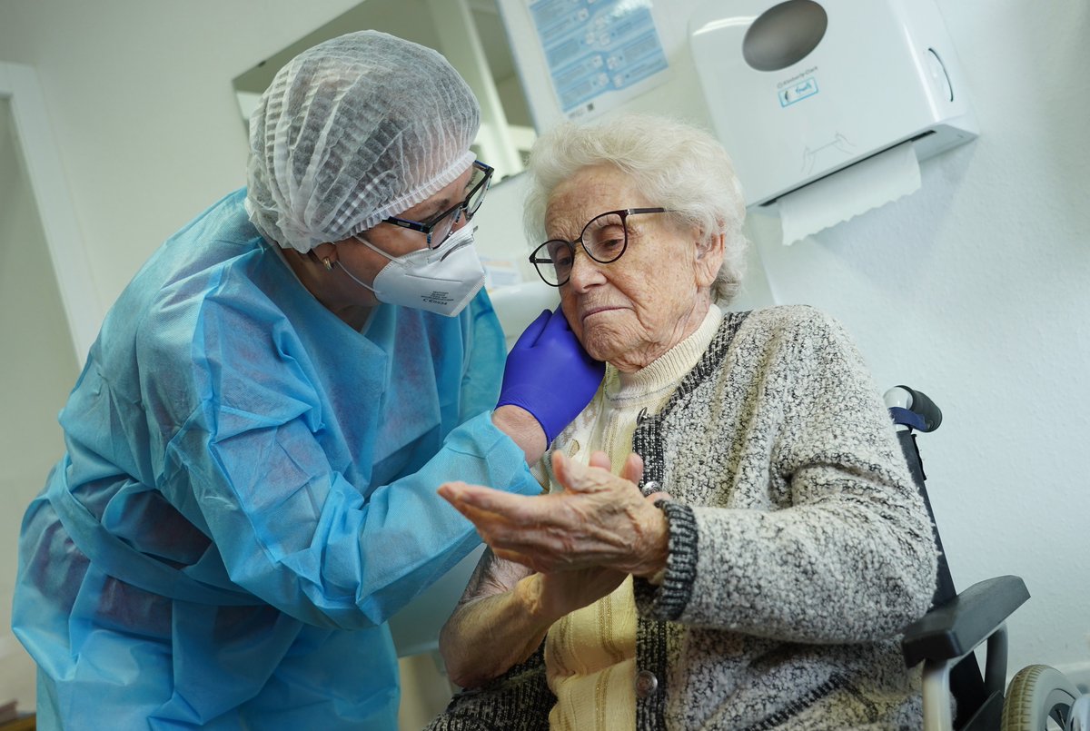 Wales is vaccinating fewer people than any other UK nation. Even one dose offers protection and can save lives.When you are restricting people from even low risk activities because "every little measure is needed", not vaccinating quickly isn't good enough.[Thread]