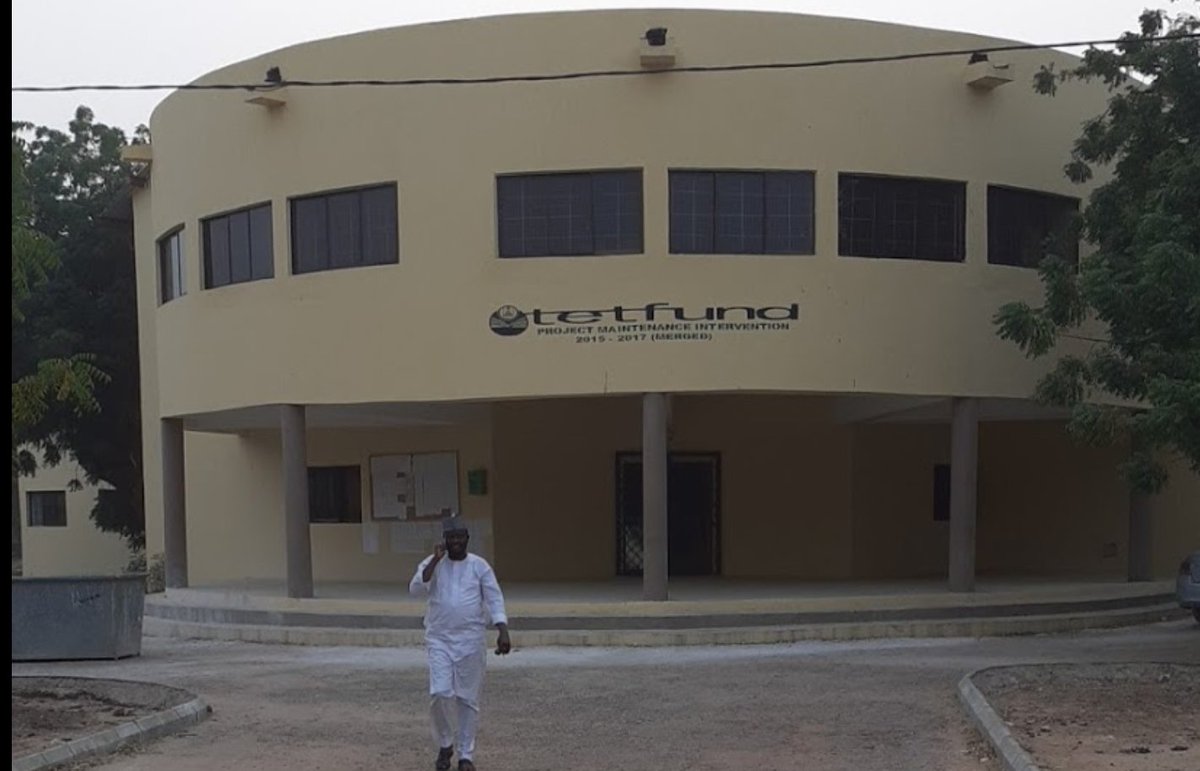 jigpoly's tweet image. Central Library @jigpoly