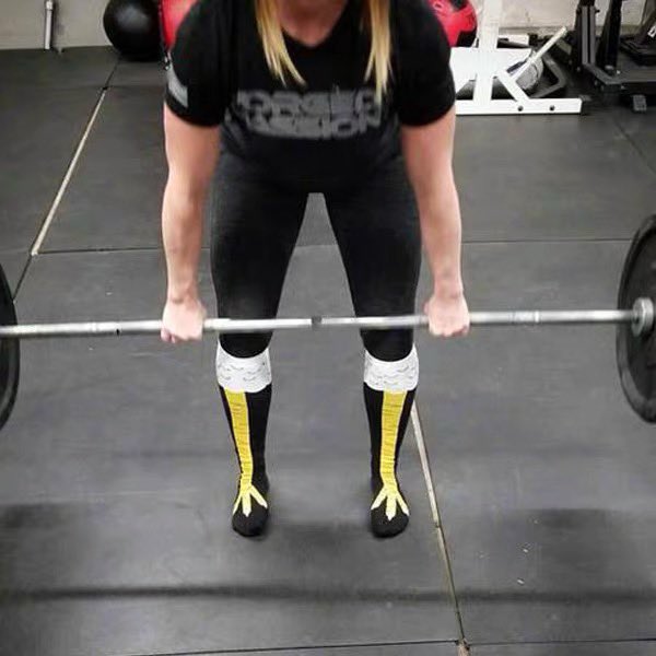 Squeeze_case's tweet image. ฉันเจอร้านขายแล้ววววว ถุงเท้าตีนไก่ หนทางสู่ขาเล็ก