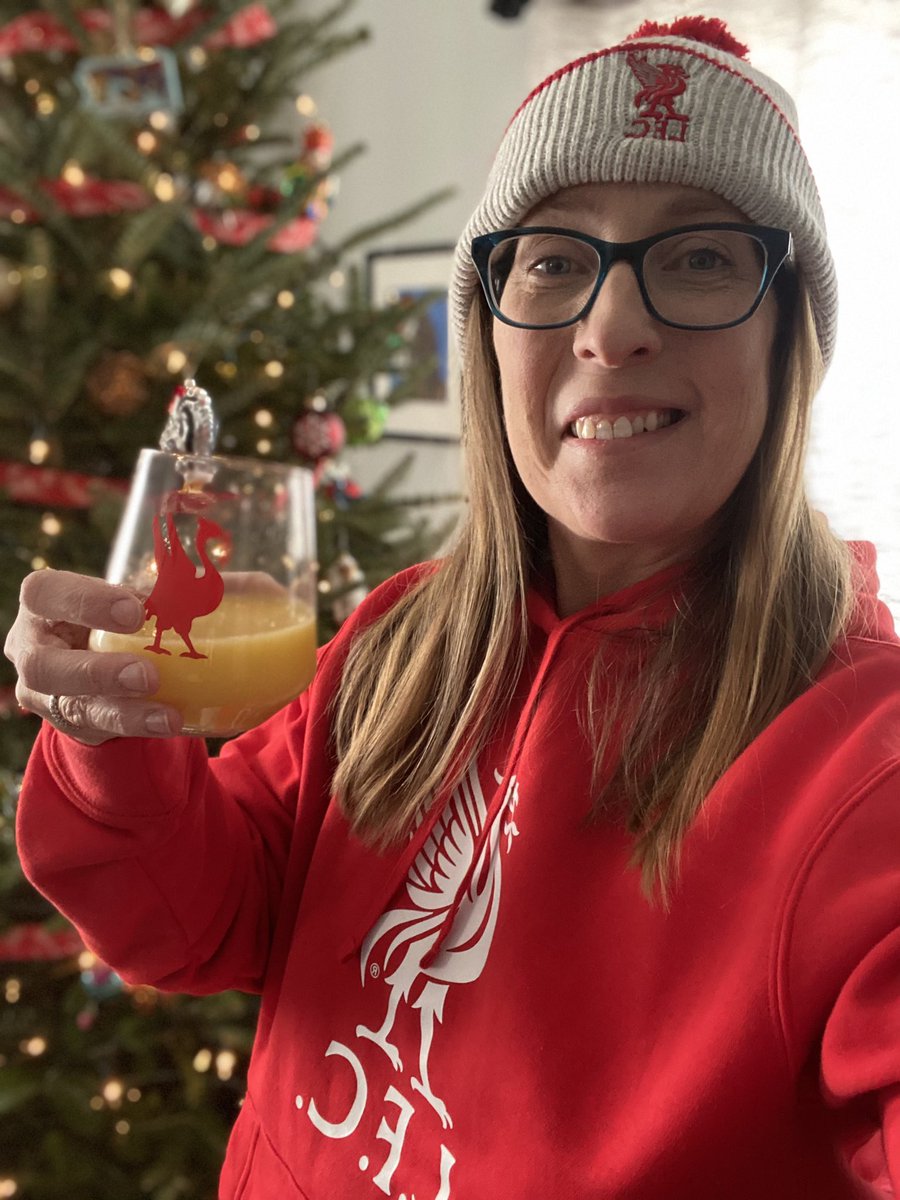 amystoessel's tweet photo. Cheers to Festive Fixtures! Best week of the year! Up the Reds! #MyPLMorning #LFC https://t.co/HlcVSlkqh4
