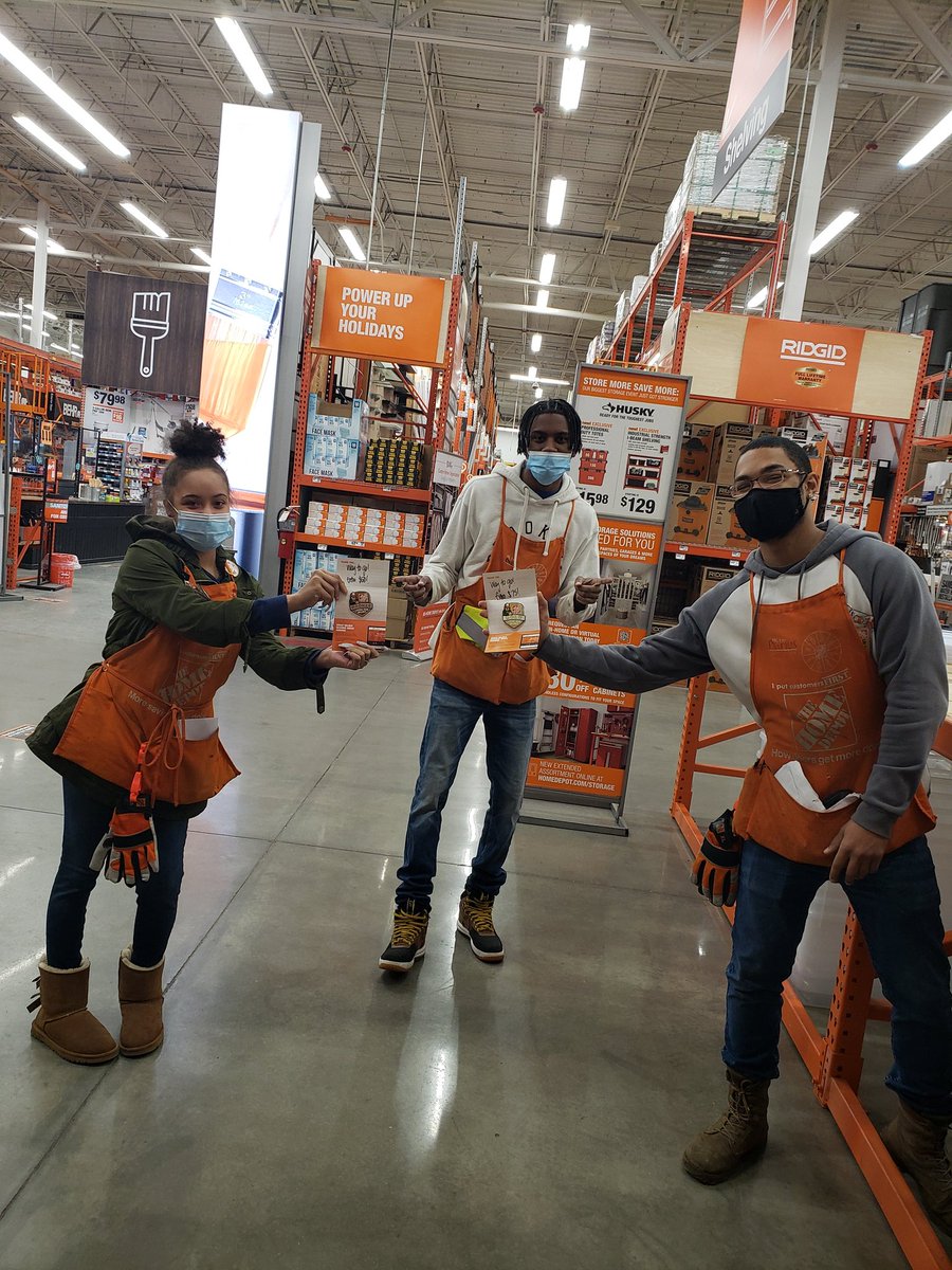 Jaz earning her bronze and Darius earning that gold! Way to go guys! Such rockstars! 🔥⭐ You both are so appreciated! <a href="/nate_knowles/">Nate knowles</a> <a href="/HDHaar10/">Michael Haar</a> <a href="/kimwiechert/">Kimberly Wiechert</a> <a href="/keri_williams/">Keri Williams</a> <a href="/BrianPKahlYN2/">Brian Kahl</a> <a href="/Kellie32848361/">Kellie</a> <a href="/JillMeloche/">Jill Meloche</a>