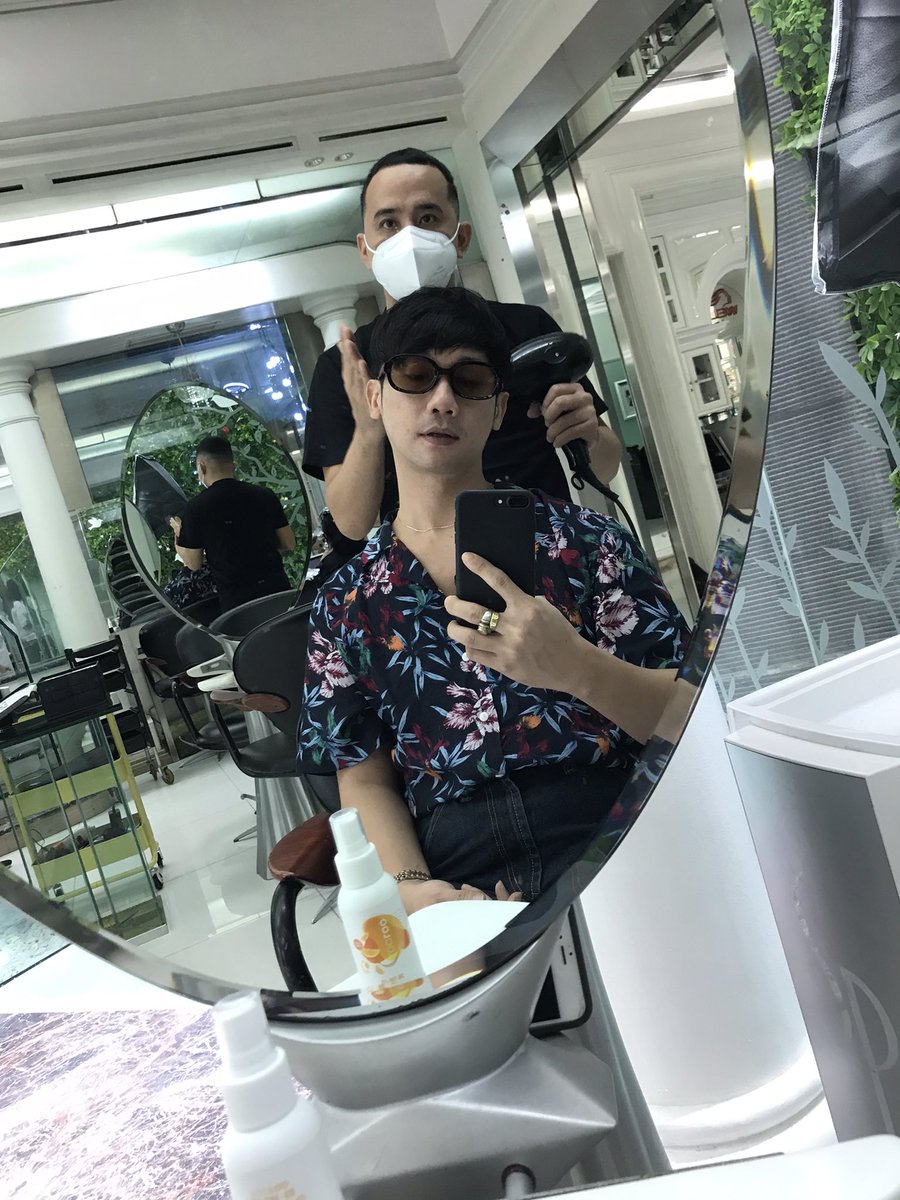 AdiSurantha's tweet image. new hair #samestyle 😂🙏🏻💚