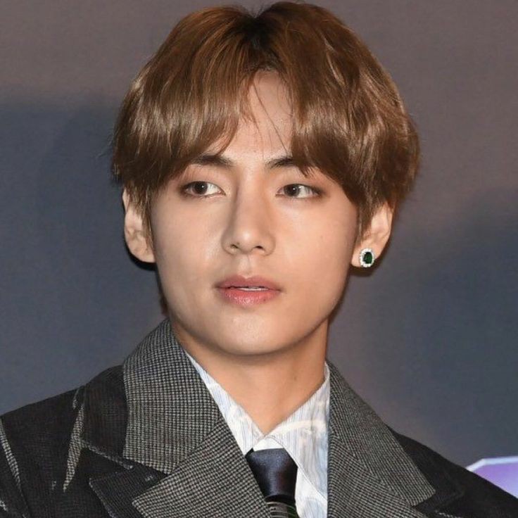 taehyung's pretty honey skin — an ethereal thread