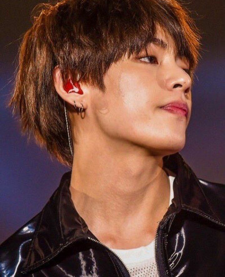 taehyung's pretty honey skin — an ethereal thread
