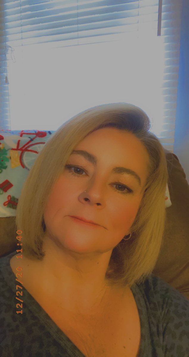 kellym09's tweet image. So irritated that my hair had to be cut off!!  What can I use to help it grow??