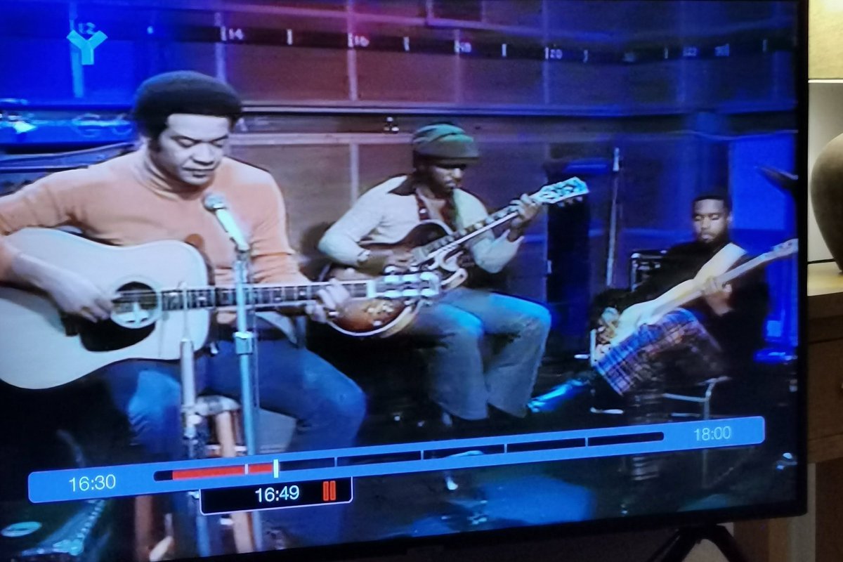 RT @unclewald: Goal in life, to one day be as relaxed as Bill Withers's bass player. https://t.co/hJxNlggKj0