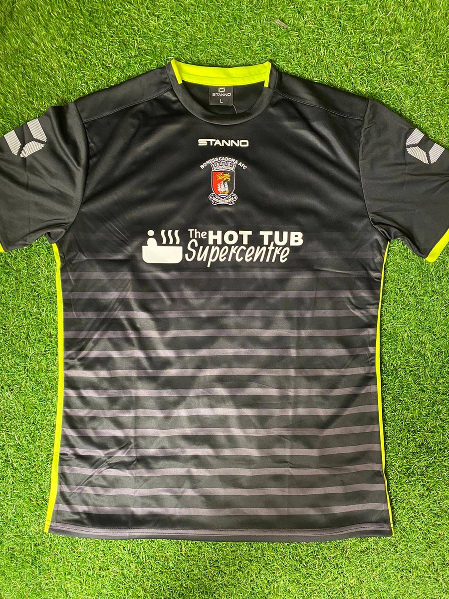 TheSoccerShopD's tweet photo. 2020 has been a busy year for us and what better way to celebrate, than showcase some of the work for some tremendous clubs we've been working with! π
We might be closed, but get in touch if we can help with anything βοΈ
π₯ - https://t.co/HCXxtIqdWY
#2020InPhotos #SoccerShop https://t.co/5IIFjjCCb7