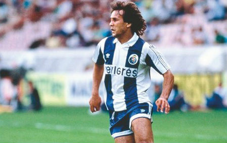 _uneess_'s tweet photo. #AfricanTeamsOnPES 

- Rabah Madjer 🇩🇿 
- Samuel Eto'o 🇨🇲 
- Mustapha Hadji 🇲🇦 
- Didier Drogba 🇨🇮
- Mohamed Aboutrika 🇪🇬 
- Yaya Touré 🇨🇮 
- Jay-Jay Okocha 🇳🇬 

🔥 We wish to add Legends of Africa

@officialpes 
@we_konami 
@KONAMIFR 
@Adam_Bhatti 
@Konami https://t.co/DFXDWn5DlI