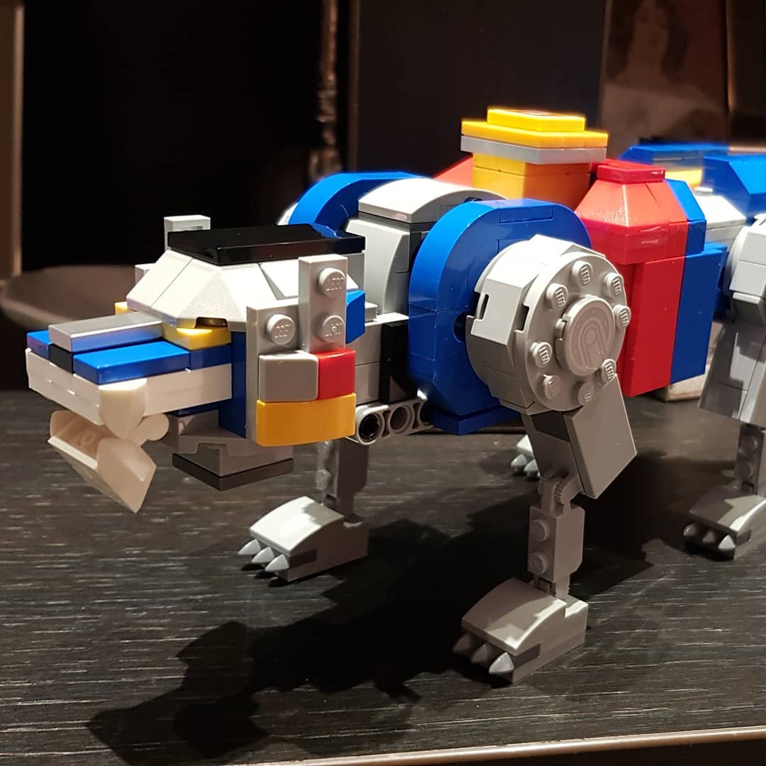 POTOanimated's tweet image. View on instagram.com/p/CJTxyIRJcjH/
Blue Lion of Voltron, Defender of the Universe - as Lego ^^

#lego #legovoltron #voltron #talesgate