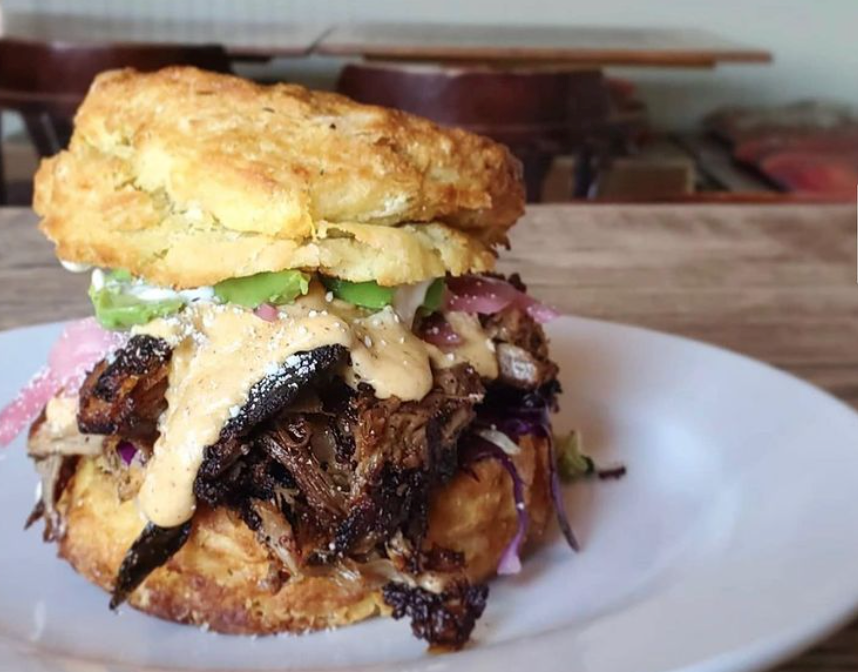 TheEatGuide's tweet photo. Sunday brunch is the most important meal of the week!
📍: CHOW - Bend, OR

#inbend #bendeats #bendfoodie #bendfood #bendfoodtrucks #visitcentraloregon #TheEatGuide https://t.co/S1EZ6Im2lK