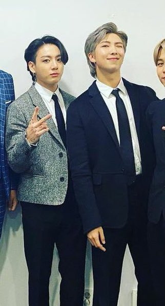 i personally cannot believe their height difference