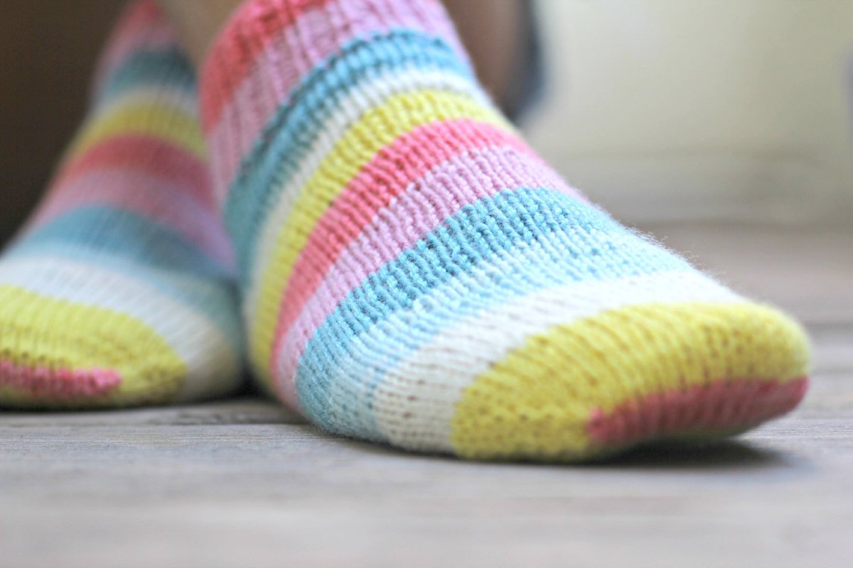 kgthreads's tweet photo. Knit #socks in a striped wool, ankle socks, short socks #kgthreads https://t.co/PQZC9h2NSV https://t.co/tALhHXSmfU