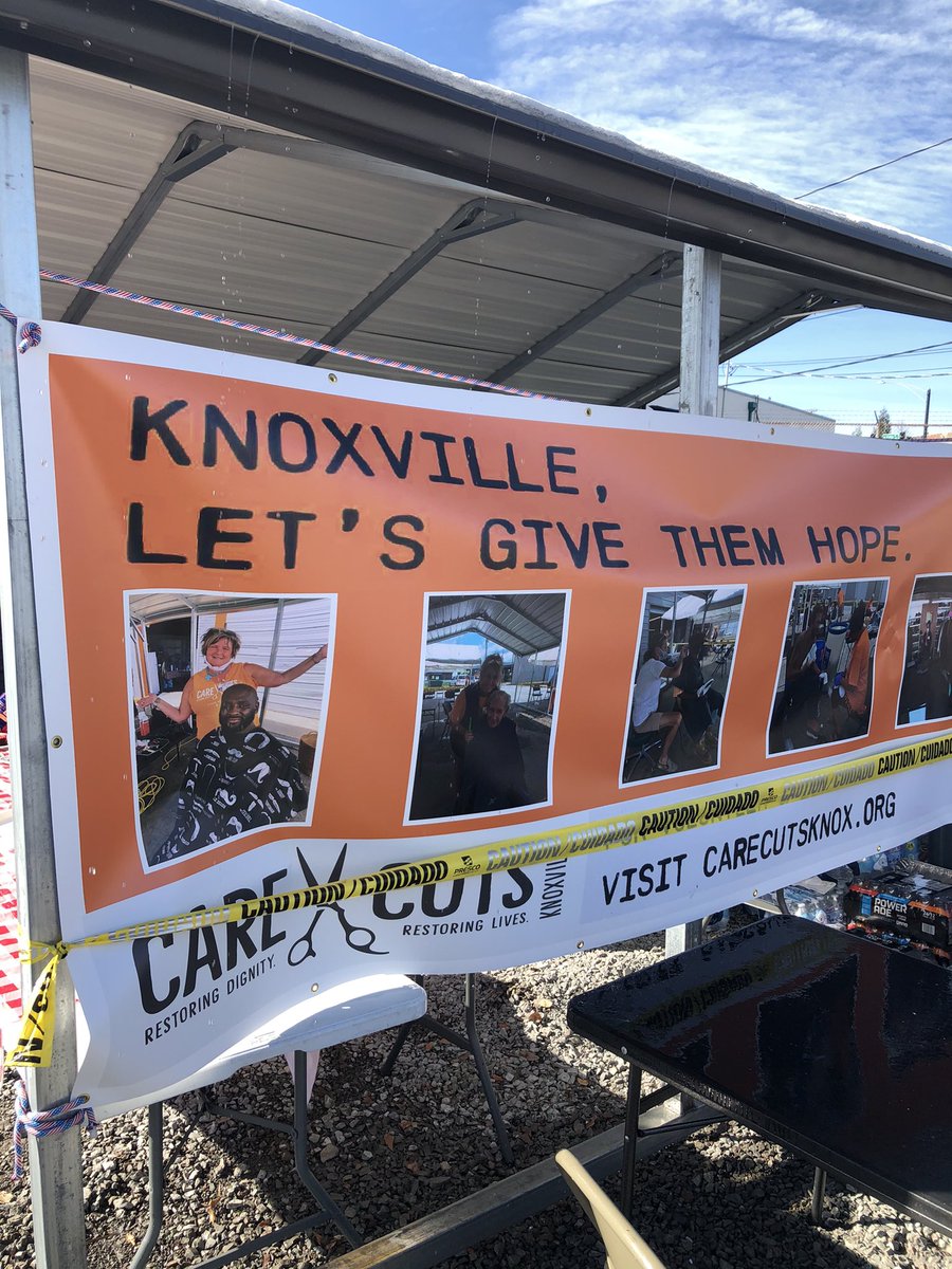 jreedc69's tweet photo. Another great Sunday at Care Cuts!
#carecuts
#letsgivethemhope
#Xhunger https://t.co/IH6THQYdzL
