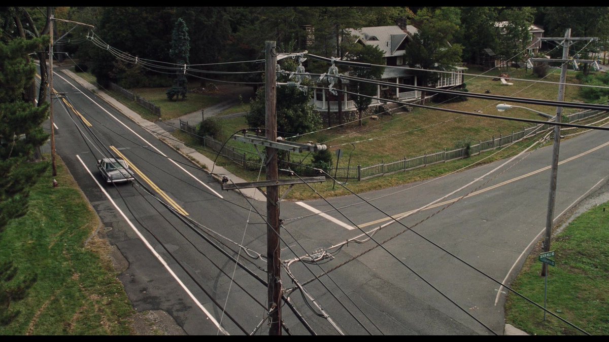 (Indeed, this repetition - with the movie’s length - is used well during the lead-up to Frank’s murder of Jimmy, where Scorsese cycles through a number of shots repeatedly to build suspense: the bridge, the crossroads, the house.All adding to the sense of inevitability.)