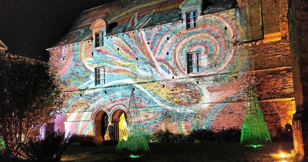 À Paimpol, l’abbaye de Beauport mise en lumière pour Noël letelegramme.fr/cotes-darmor/p…