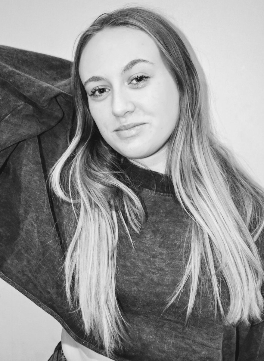 MadisonMccone's tweet photo. So mum got a new camera for Christmas lol... here's just a couple i dont actually mind! ๐ฎ๐๐๐ well done mum @kmccone โค (love my new outfits by the way ๐๐)
@ParisKidsTalen1 @lacaramodels #modelmemanagement @stagenscreenuk #teen #teenactress #nevermodelledever https://t.co/gpH2KsqDos