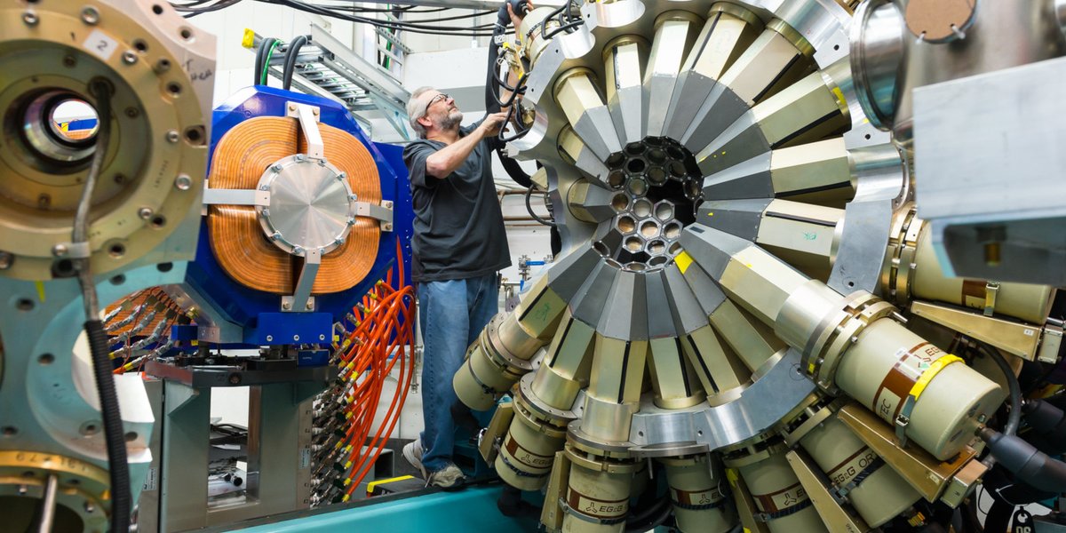 argonne's tweet photo. Apr. 20: 

Nuclear particle accelerator at Argonne named ATLAS presents a "unique window into nuclear physics" - https://t.co/Sbu3S4l10M https://t.co/tnV0FpkWHZ