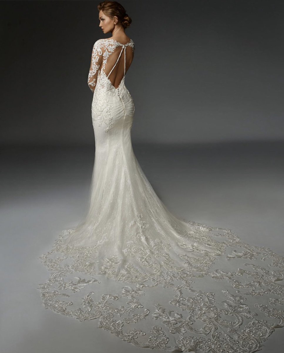 BuyBridal's tweet photo. NOOR by Élysée is exclusive to Mariella Creations in all of Connecticut! This gown has a stunning baroque lace with thousands of hand-embroidered beads! Don’t wait to try this beautiful wedding dress on. Give our store a call to schedule an appointment at 860-529-8558! 💕 https://t.co/MIF3JIQ0bc