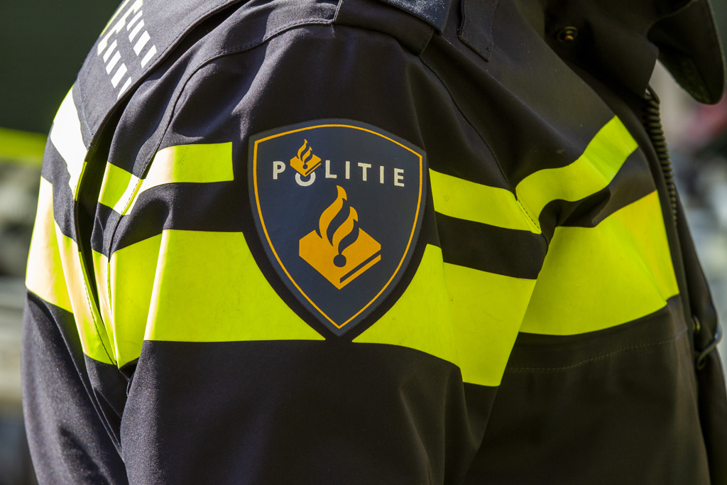Schiedam - Politie beëindigt bruiloft met 40 gasten: ?..