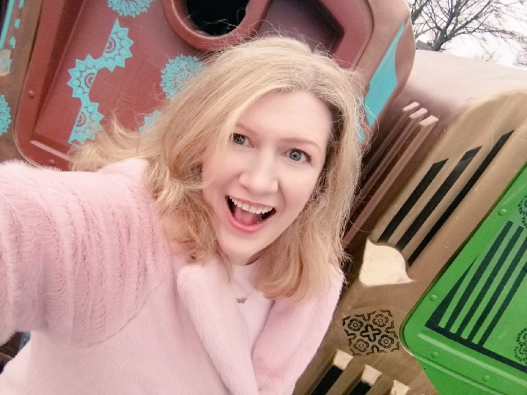 Celticpussycat's tweet photo. Wore my new pink (faux) fur coat to the bottle bank because where else is there to wear it in #lockdown I think I've reached peak 2020 😂🤣 #notgoingout #alldressedupnowheretogo https://t.co/Syh6tsl21k