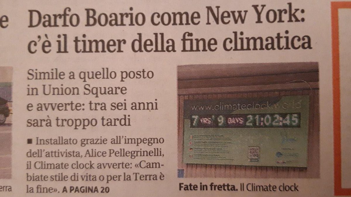 ValerioPece's tweet photo. Non bastava il #Covid, si va diffondendo anche il terrorismo psicologico. Fuori la ragione, dentro isterismo e quintali di emozione.
Per dirla con @giuliomeotti, "sono accettabili solo misure decrescenti. E' accettabile solo la flagellazione".
#climatechange #Darfo https://t.co/kgBUsvAoHg