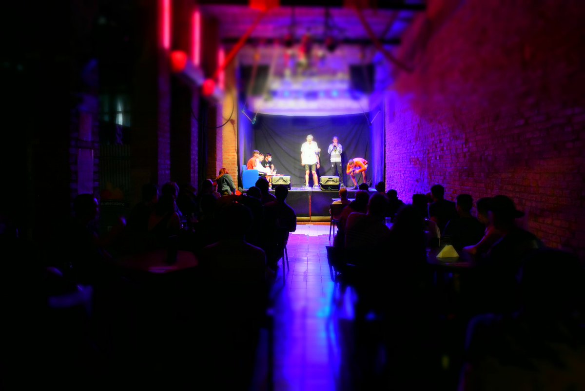 DemosCCE's tweet image. DEMOS FREESTYLES

Hace unos días recibimos en nuestro escenario la séptima fecha de #CuarentenaFree. 
La primera con público en este 2020. 7 batallas 14 competidores y una tarde a sala llena a puro freestyle! Nos anotamos para la 4ta Temporada! 😎🎤

 #Demos2020