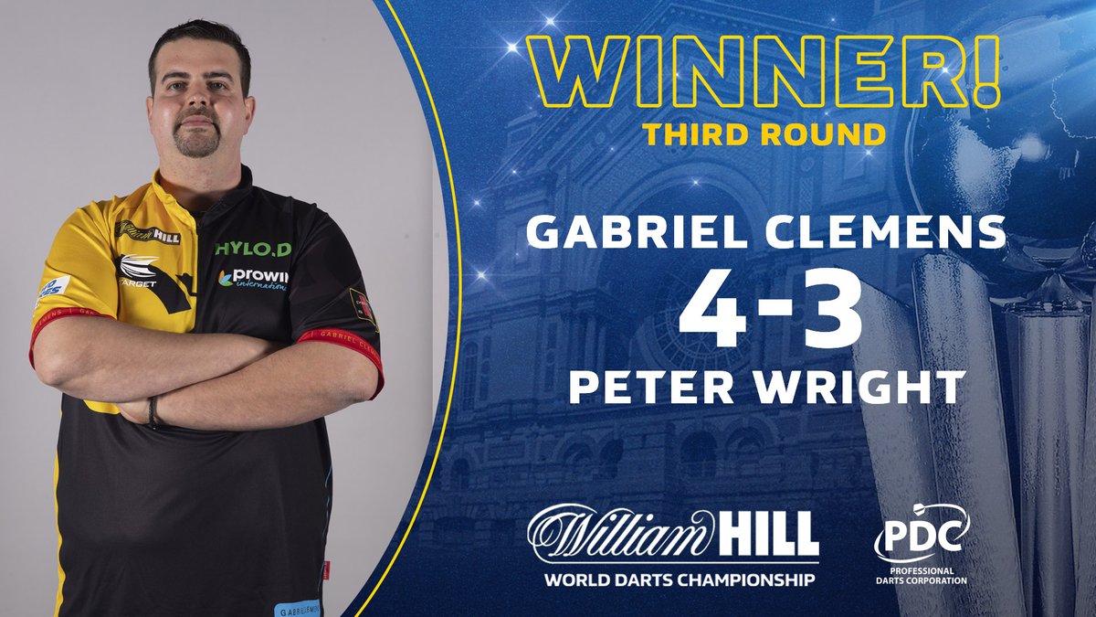 OfficialPDC's tweet image. THE REIGNING CHAMPION IS OUT!!!

Gabriel Clemens produces a stunning display to beat Peter Wright and send the reigning champion crashing out of the 2020/21 @WilliamHill World Darts Championship

The first German player to reach the last 16 as he defies a 101 average from Wright
