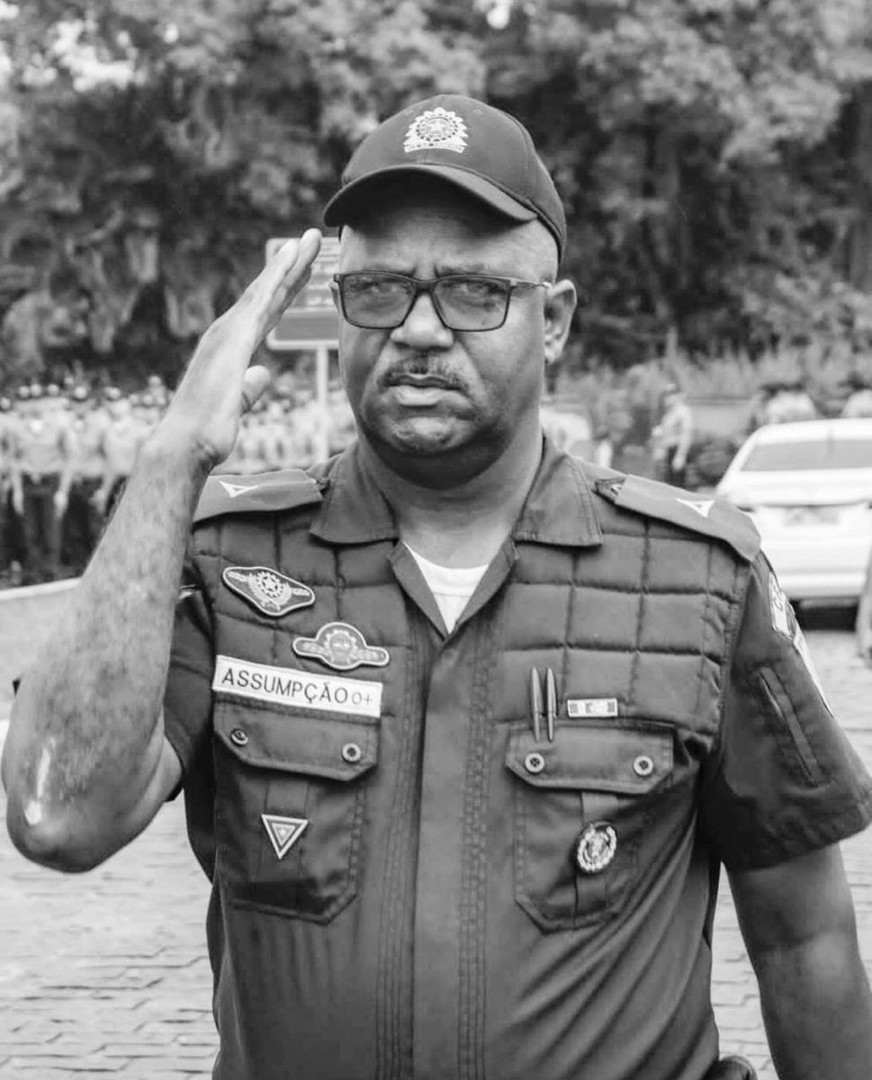 "Jorge Assumpção Subtenente da <a href="/PMERJ/">@pmerj</a> faleceu nesta manhã em razão de infecção por COVID-19. Força para a família e amigos."

#Covid19