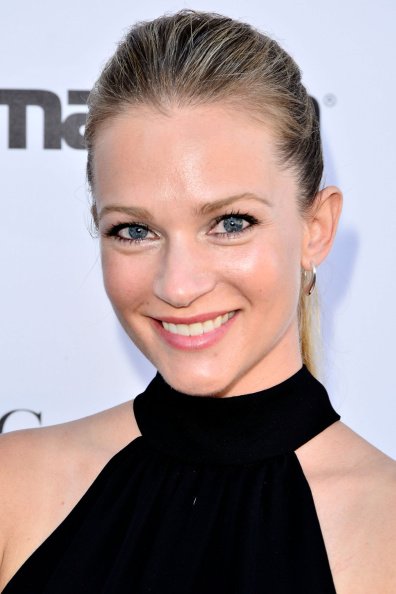 AJ Cook at events thread