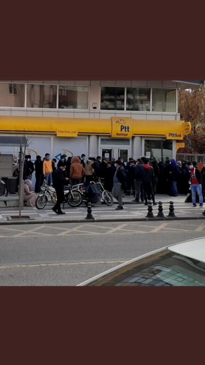 mertalpklc's tweet photo. #enazindan8ve12 bu kalabalıktan daha güvenli olacağımıza yemin edebilirim!!!! @ziyaselcuk https://t.co/Uz8XhUfXZt