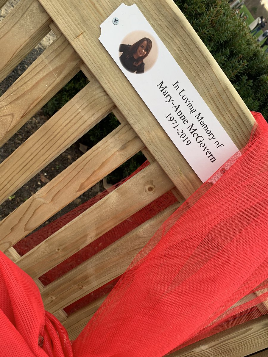 Best Christmas present ever, so blessed I now have somewhere to sit and talk to my mum 👼🏼🤍