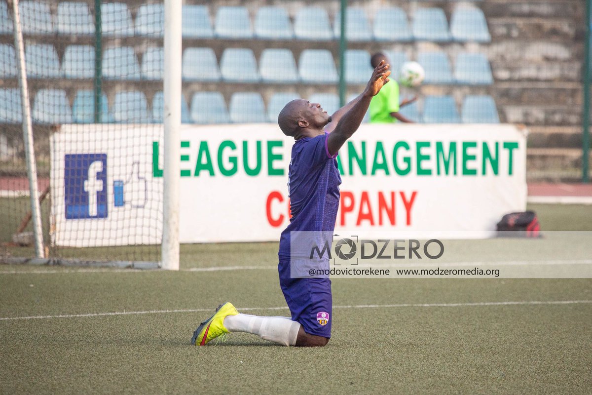 Prayers broke out at the end