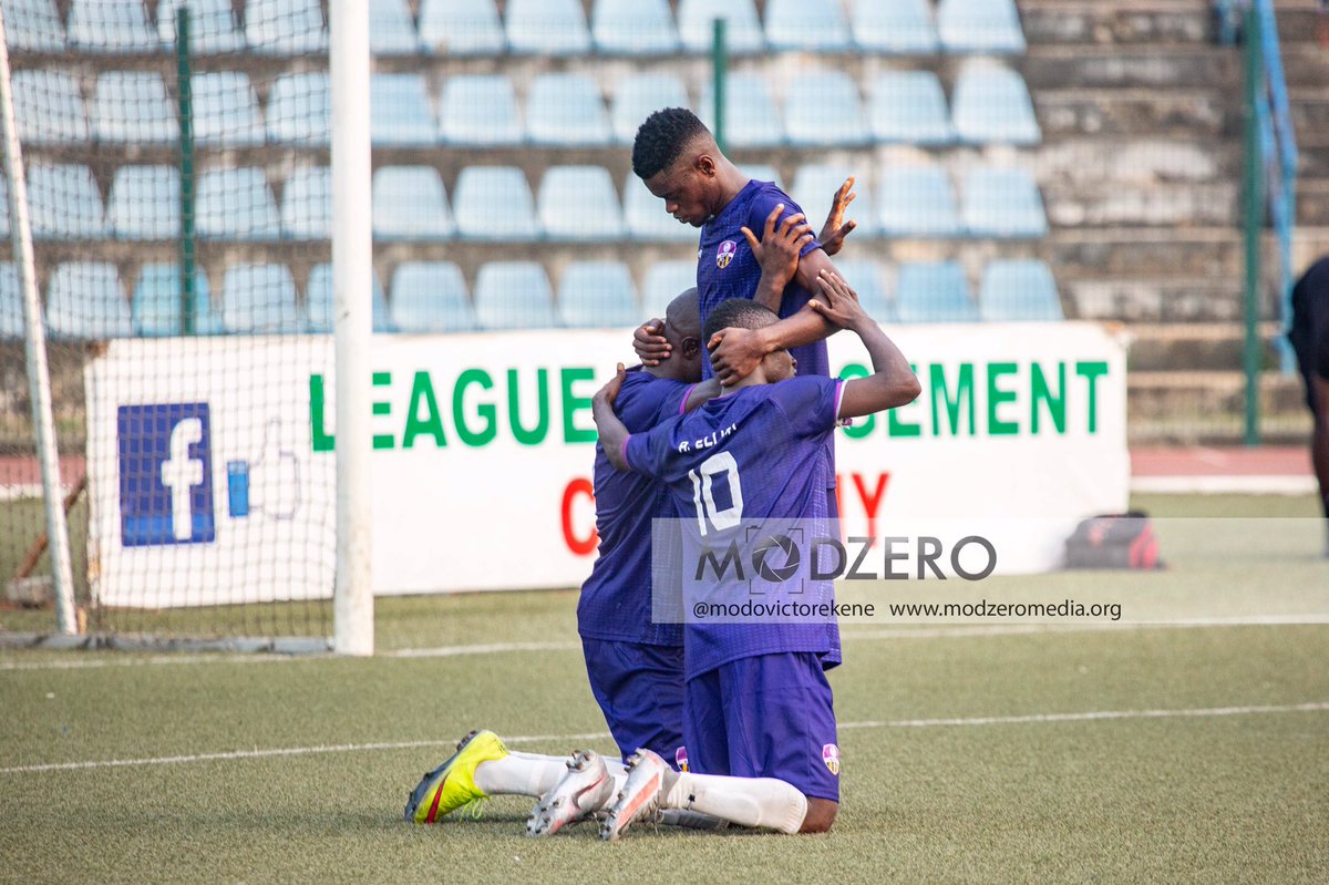 Prayers broke out at the end