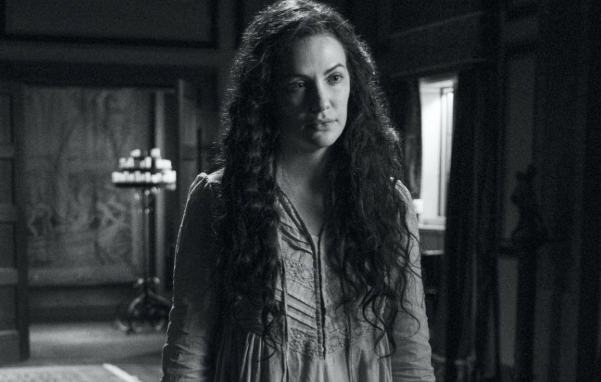 Viola:“But I can see us lost in the memoryAugust slipped away into a moment in time‘Cause it was never mine”~august
