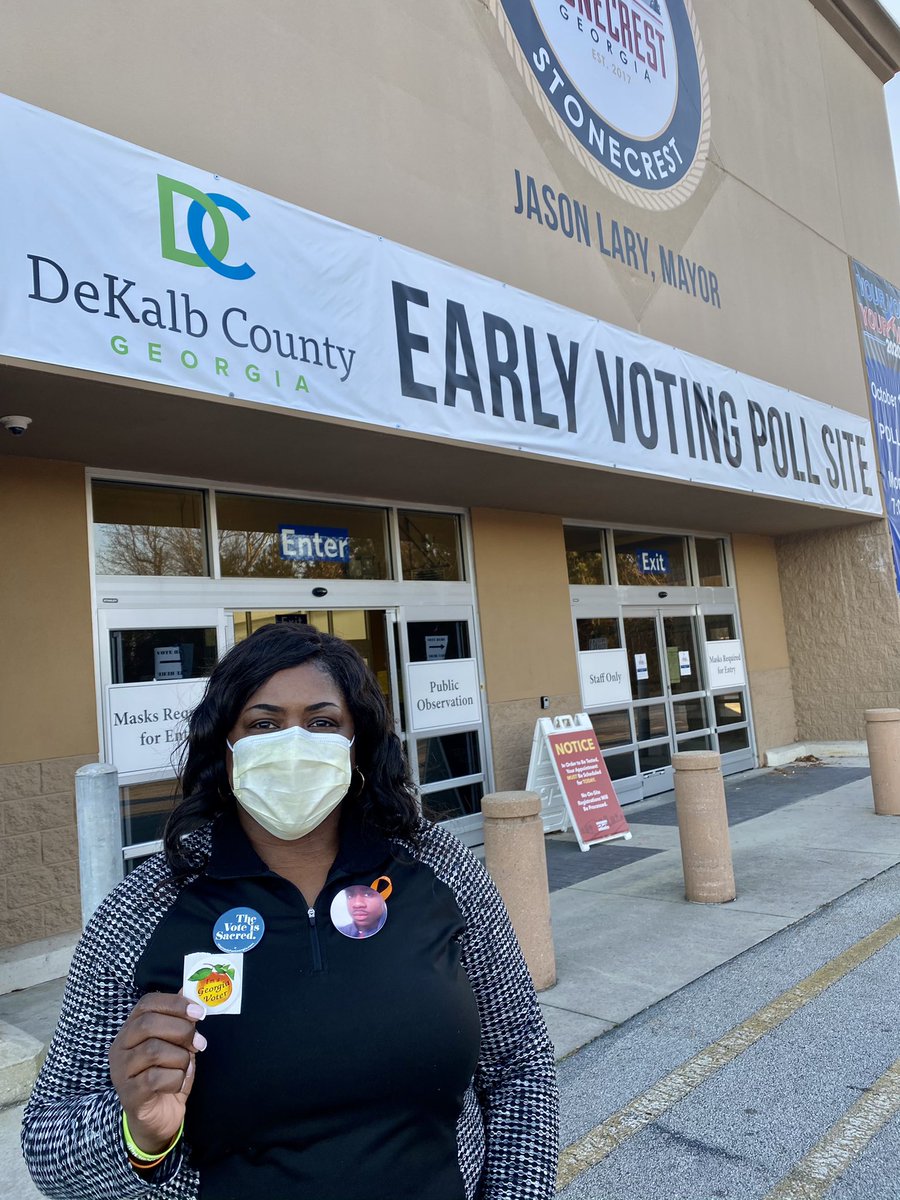 JaredsSuccess's tweet photo. Another vote is on the books for @ReverendWarnock and @ossoff Let’s go Georgia Early voting ends 12/31. #JaredLBrown #endgunviolence #georgiahashadenough over 
131 homicides in Atlanta so far this year, making 2020 the deadliest year for the city in the past decade. https://t.co/yWCpMXGYma