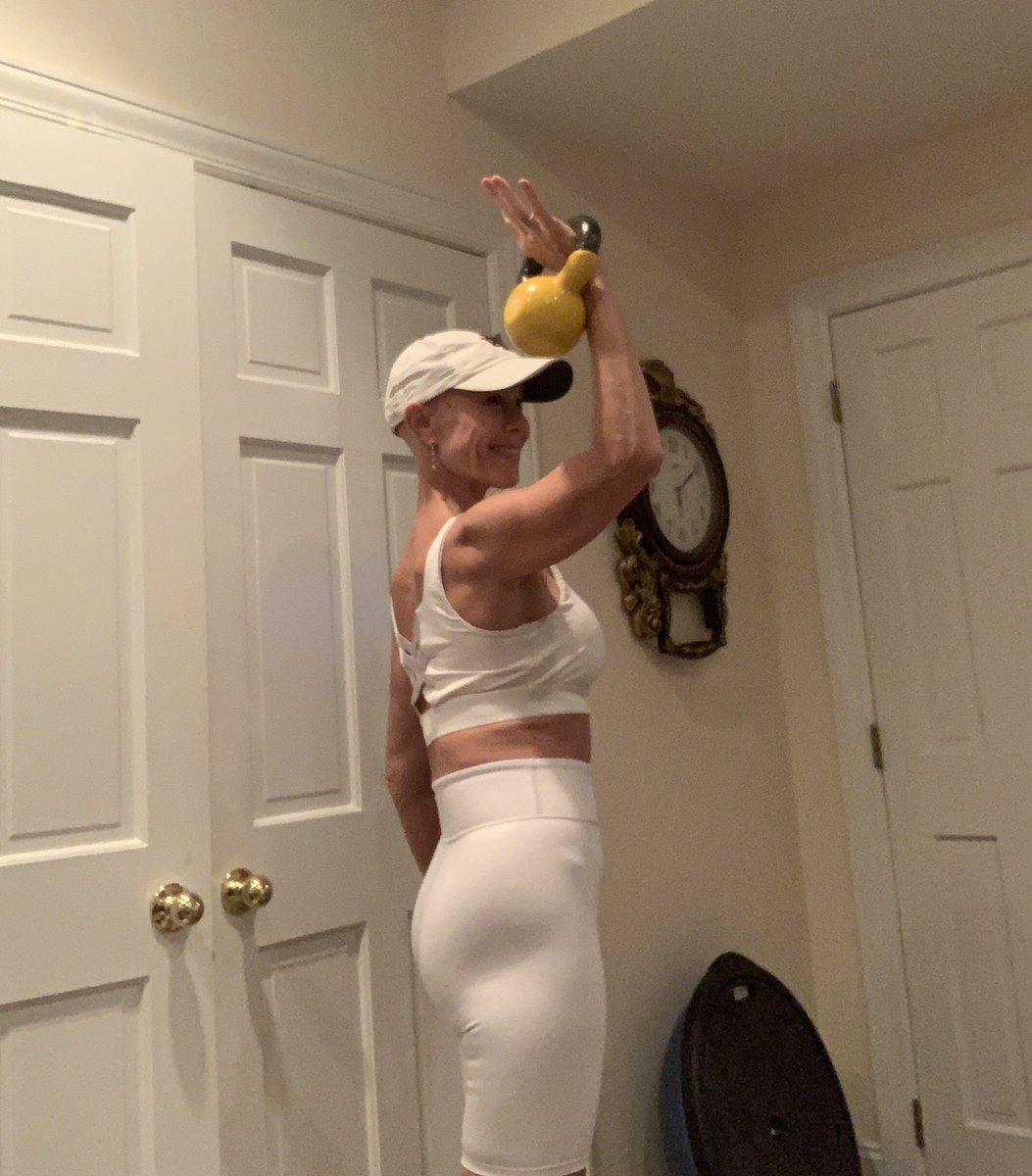 PaulaMaier3's tweet photo. At a home gym you can use #kettlebells, free weights, tubes and straps to challenge your #muscles!
#fitatanyage #homegym #fitness #stabilityballs https://t.co/Ghsm7xV0Mf