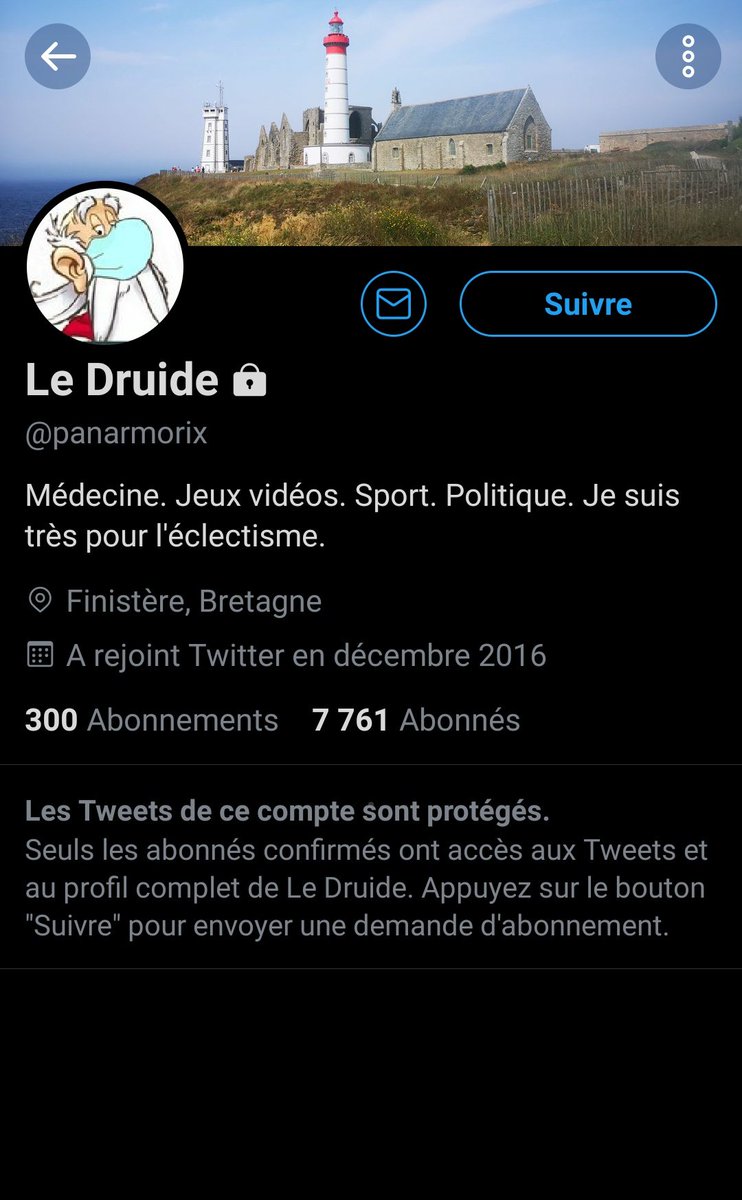 Du coup  @panarmorix n'a pas assumé : il m'a bloqué directement, supprimé son tweet, et passé en privé.