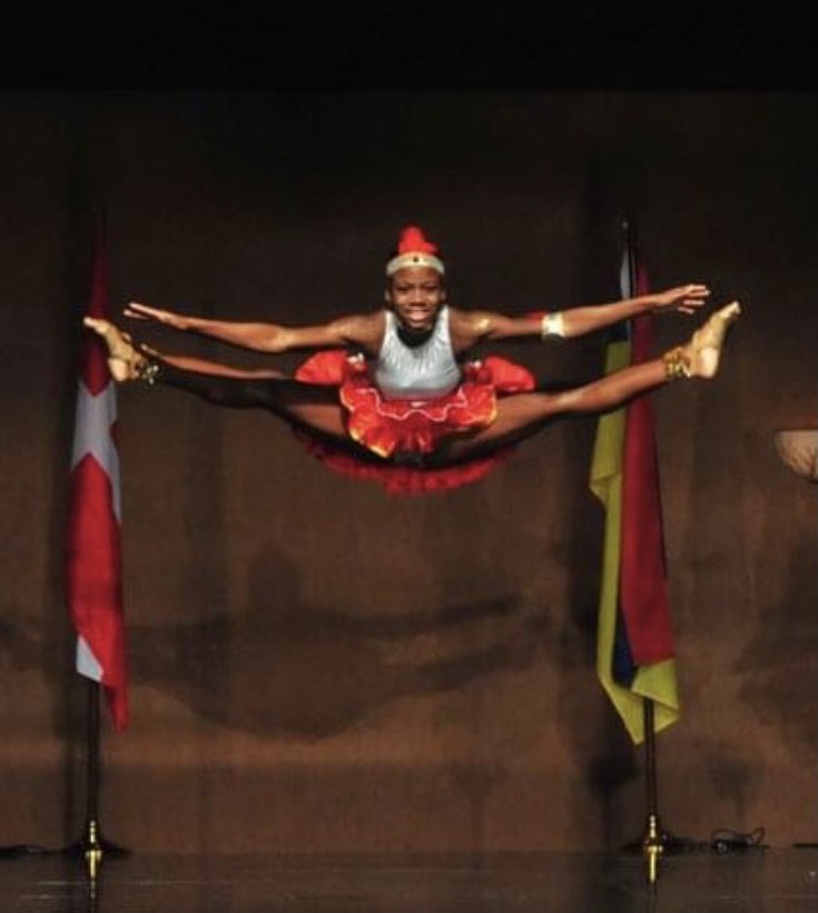 Megs ✨ tweet media