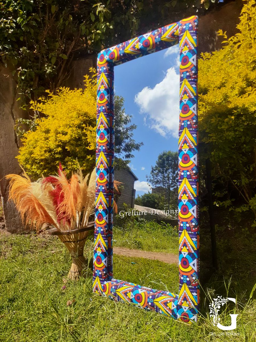 grellure's tweet photo. Play with mirrors🎨, not hearts ❤ 🥰
Ankara print 👣 mirrors at your disposal
Dimensions: 64' inches height by 28' inches width
Ksh 6,800
#TREASURE #Bridgerton #HowYouLikeThat https://t.co/YaMoOaiwga
