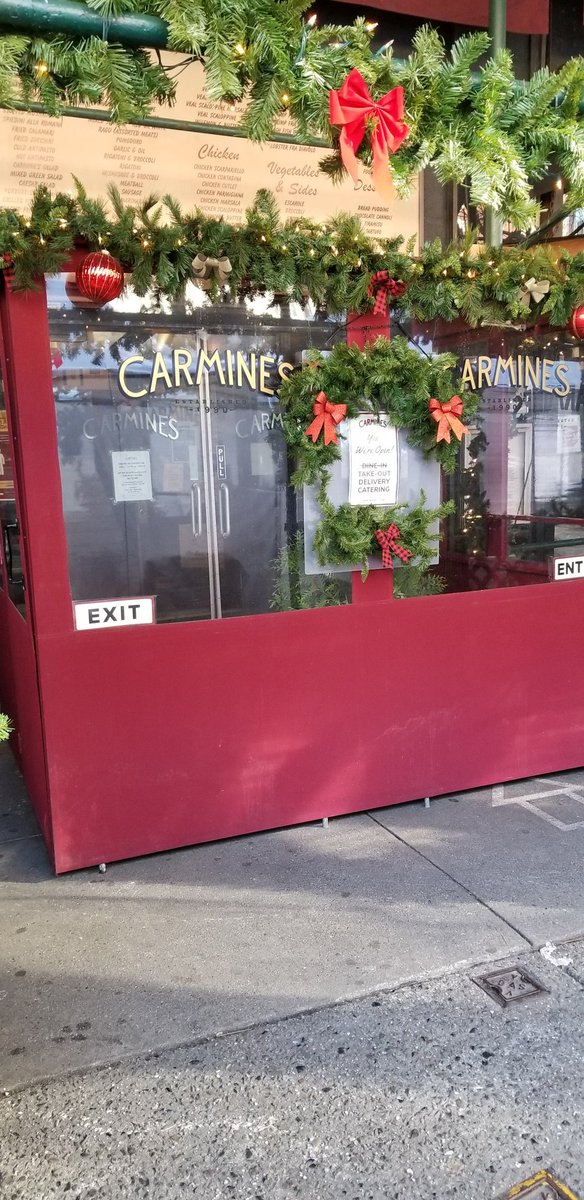CraeBoog's tweet photo. Special thanks to @CarminesNYC for The Service and Professionalism Today...Our Food was ready when we arrived and we had no problems...This #ShrimpParmigiana is Off The Hook...Can't wait until they prepare the #Ragu with the Beef & Pork #Braciola Again...#CovidChangedEverything https://t.co/VgXbTeDHHg