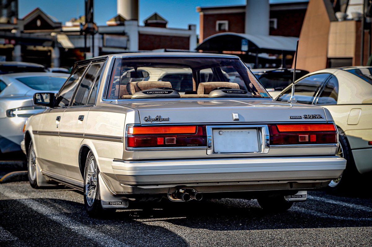 1984 トヨタ・クレスタ スーパールーセント (GX71) 71クレスタのテーマ