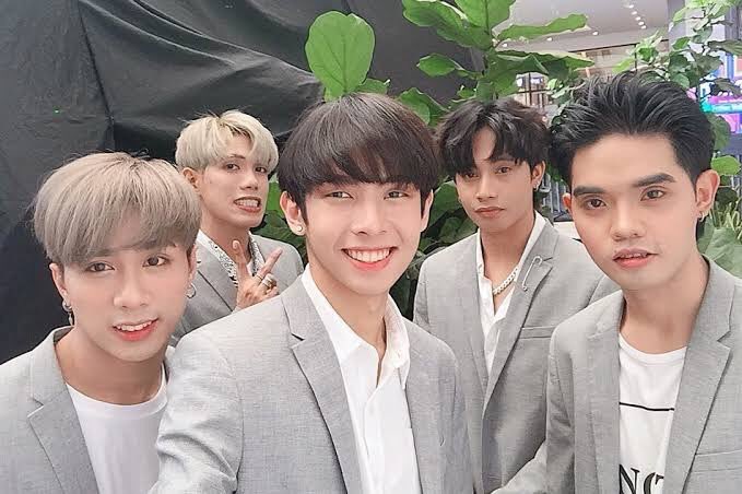  @SB19Official SB19 “Pinoy / Filipino Boy Group”