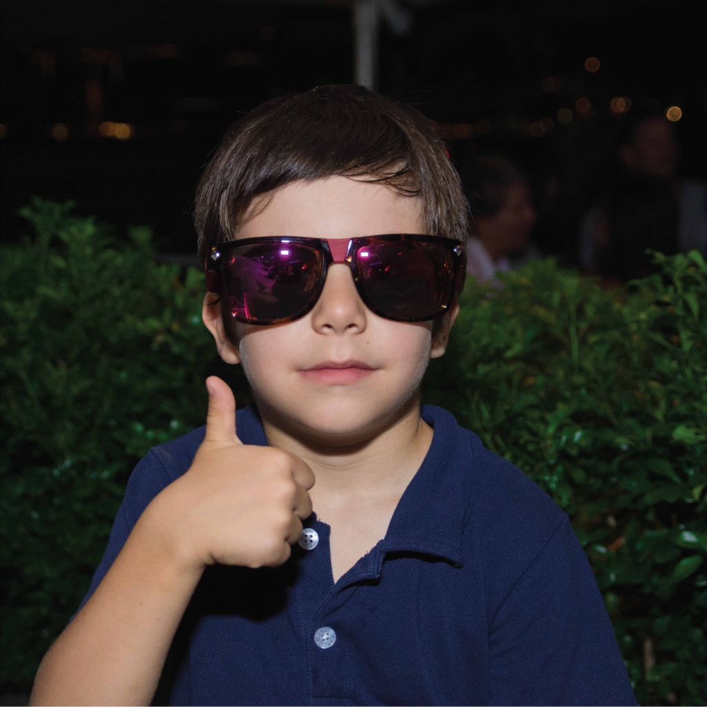 baendit_eyewear's tweet photo. Someone is loving his gift 🎁 🕶️ #ReadyForAnything #Baendit • Shop now https://t.co/blLilCwGzh https://t.co/Vz1nx5ITOu
