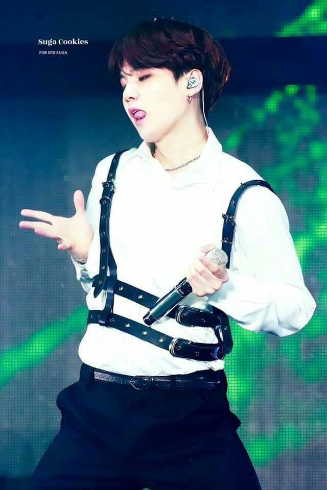 Yoongi and his tongue part 3 